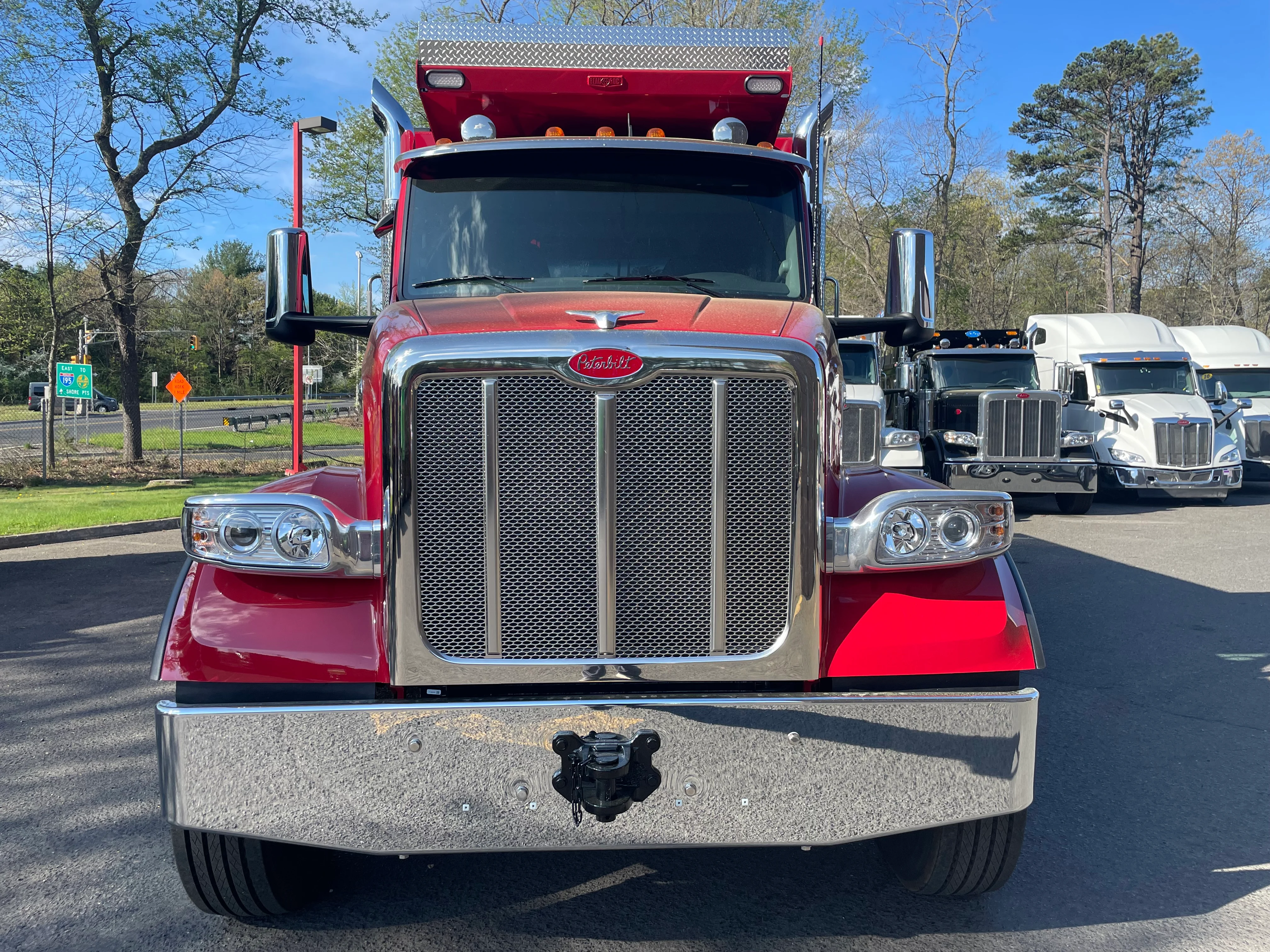2027 Peterbilt 567 in Clarksburg, WV — photo 2