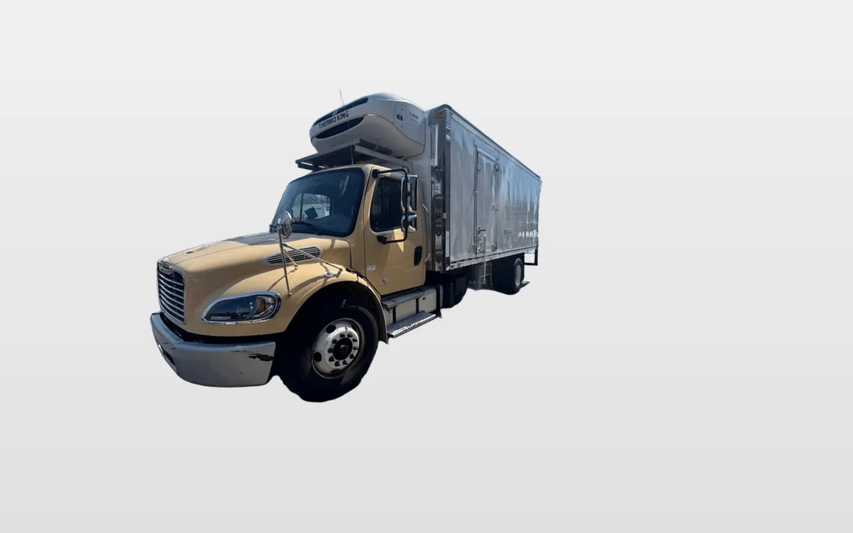 2019 Freightliner M2 106 - image 1