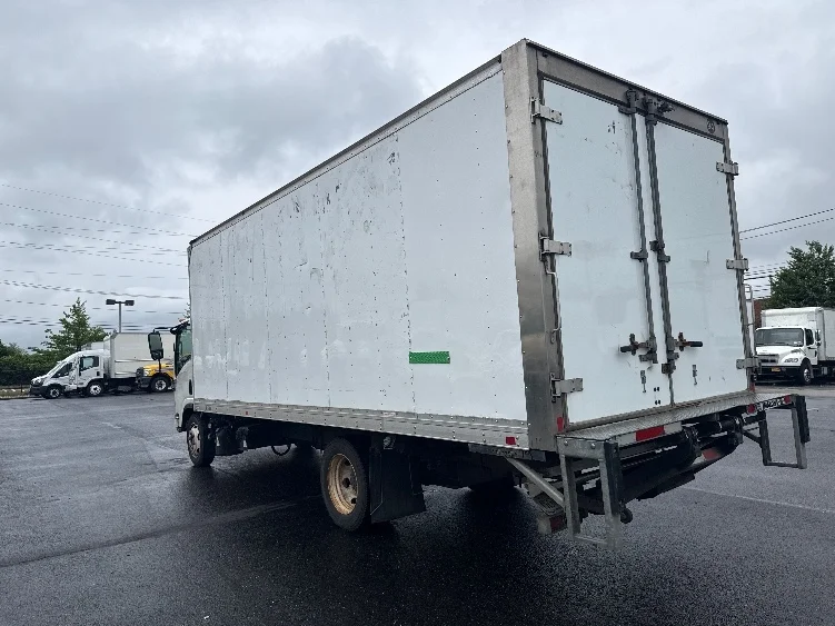 2021 Isuzu NQR in West Babylon, NY — photo 6