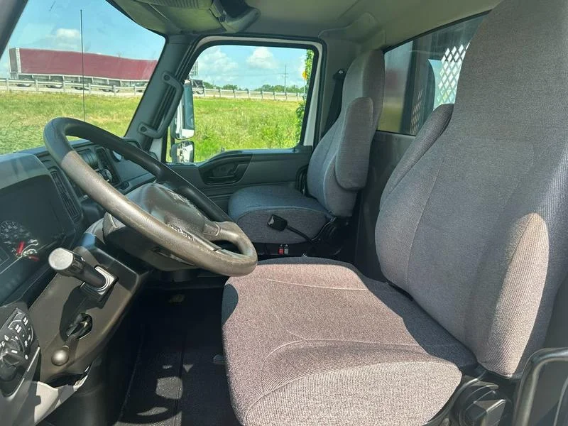 2020 International MV in Walton, KY — photo 13