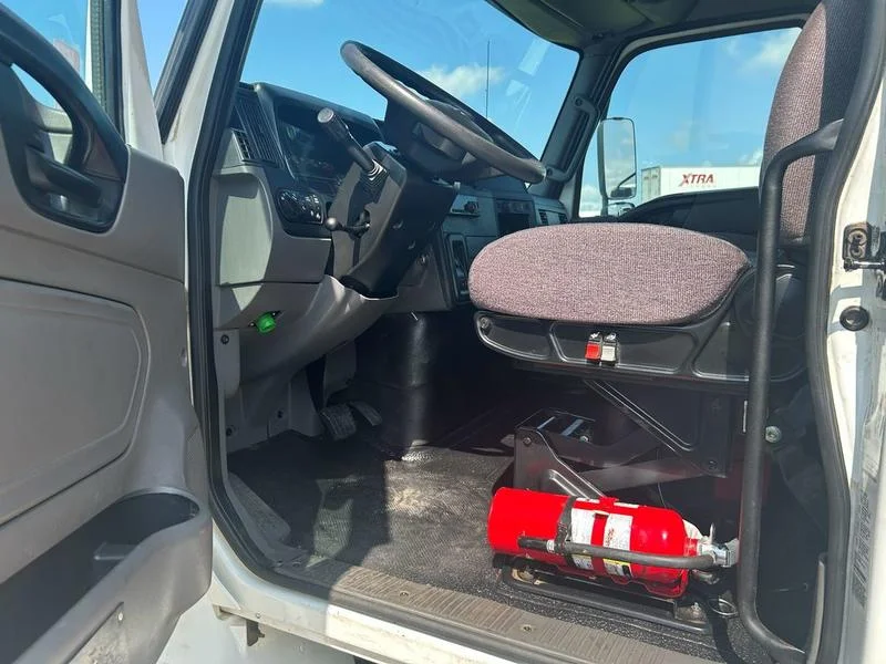 2020 International MV in Walton, KY — photo 11