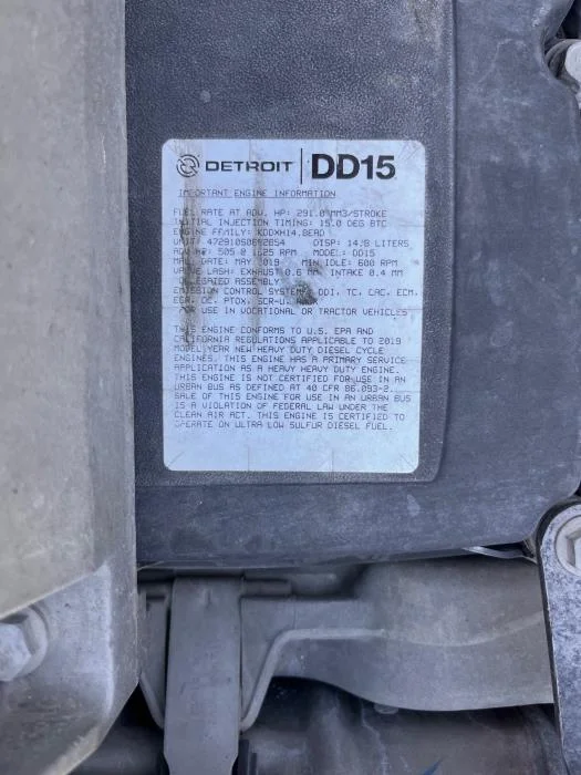 2020 Freightliner Cascadia - image 28