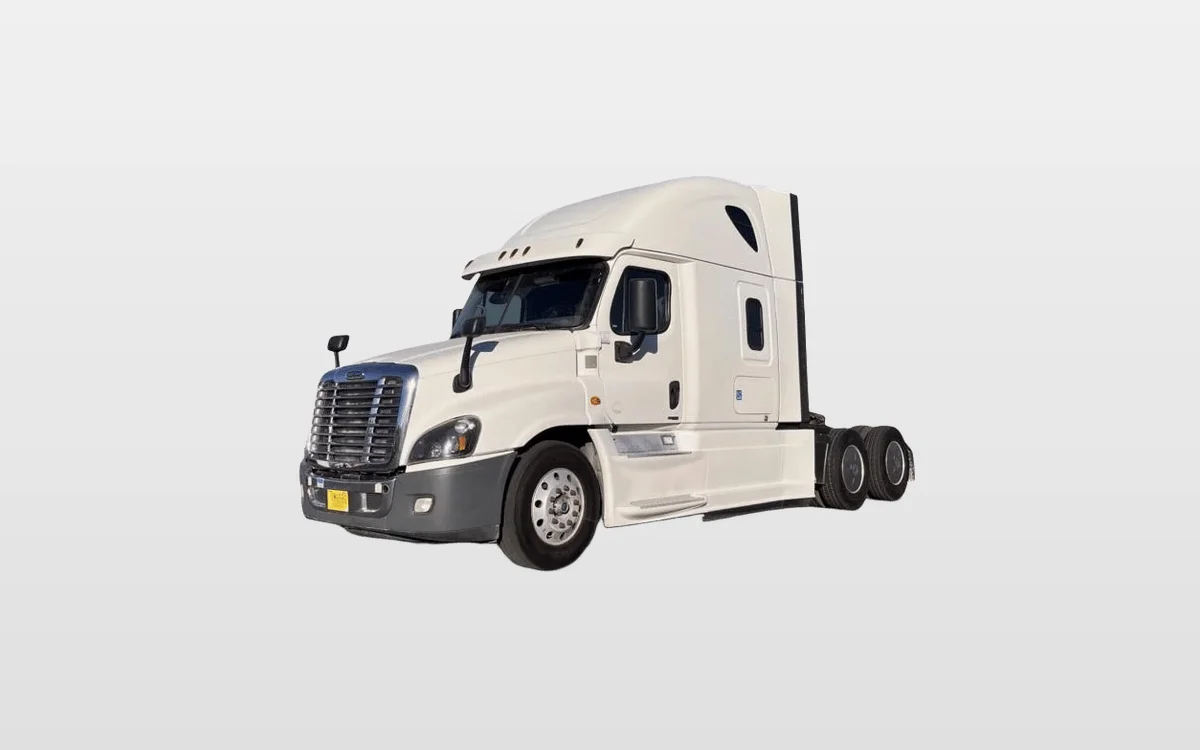 2020 Freightliner Cascadia - image 1