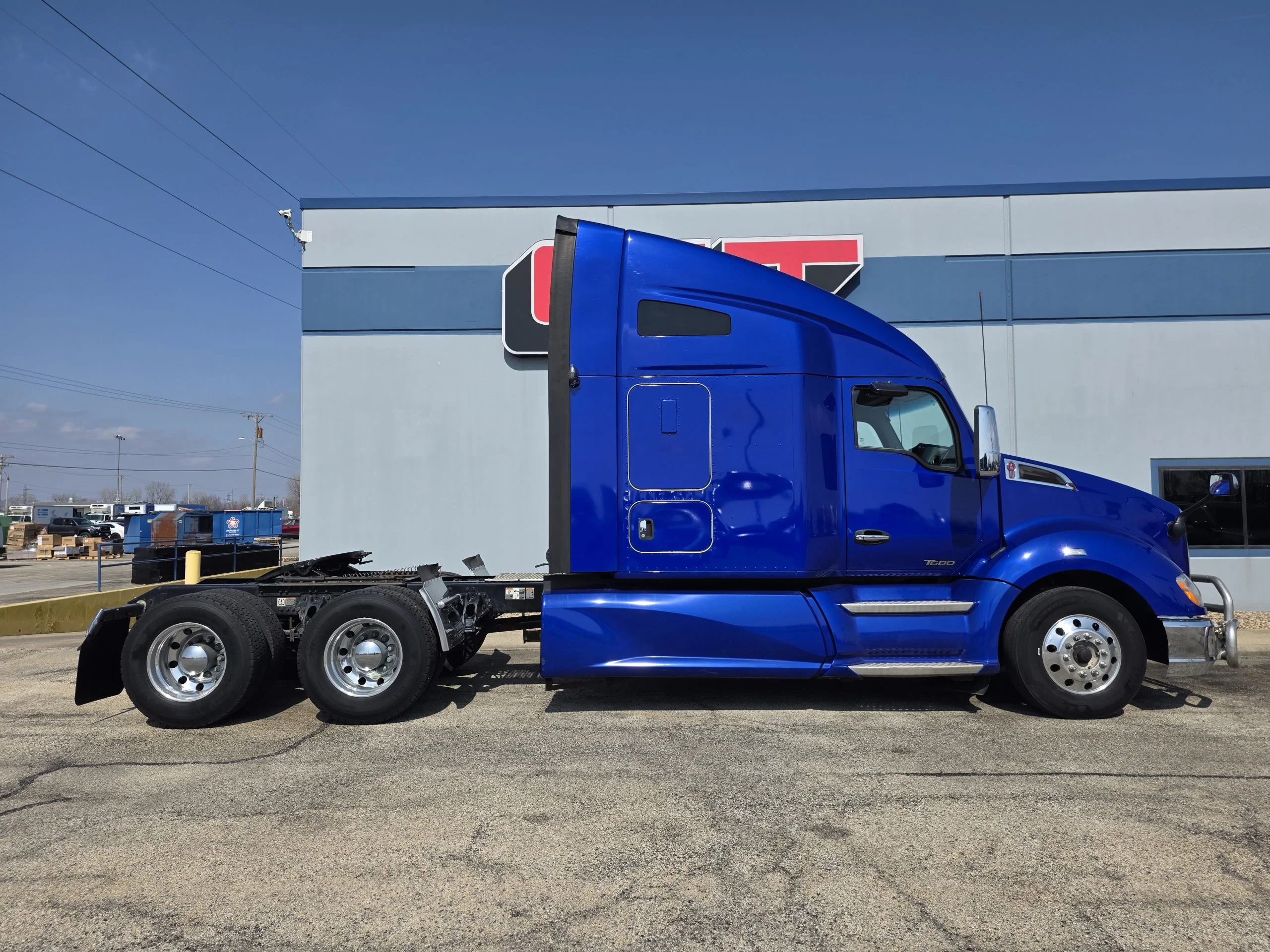 2020 Kenworth T680 - image 4