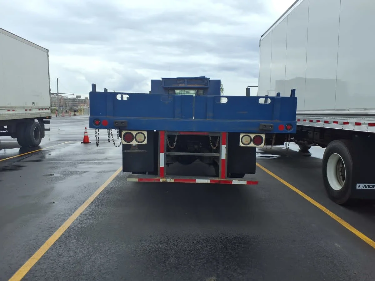 2016 Freightliner M2 106 - image 5