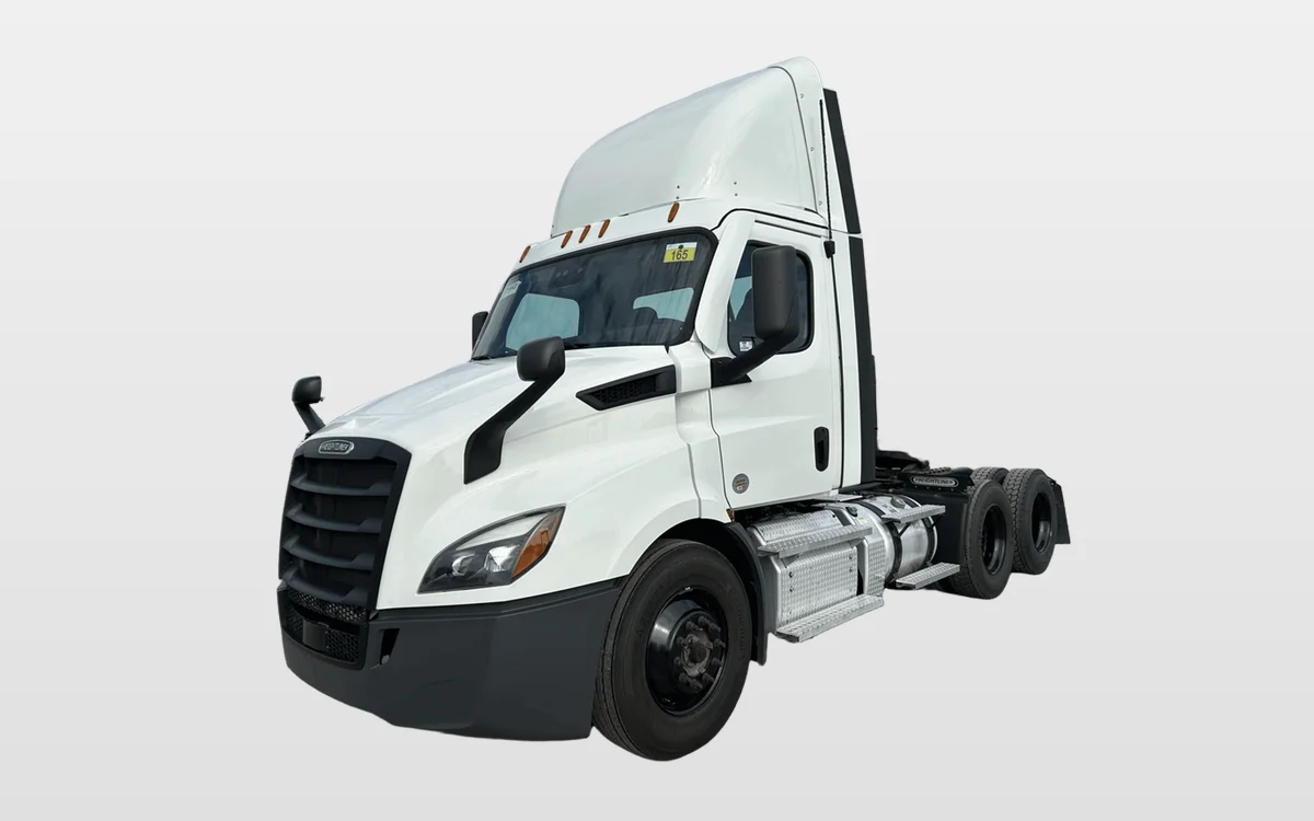 2021 Freightliner - image 1