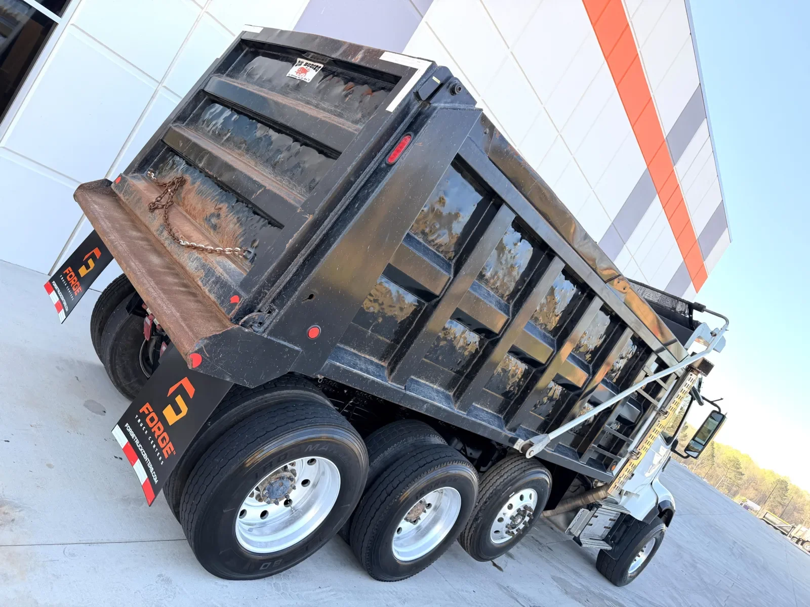 2022 Volvo VHD 300 in Greer, SC — photo 12