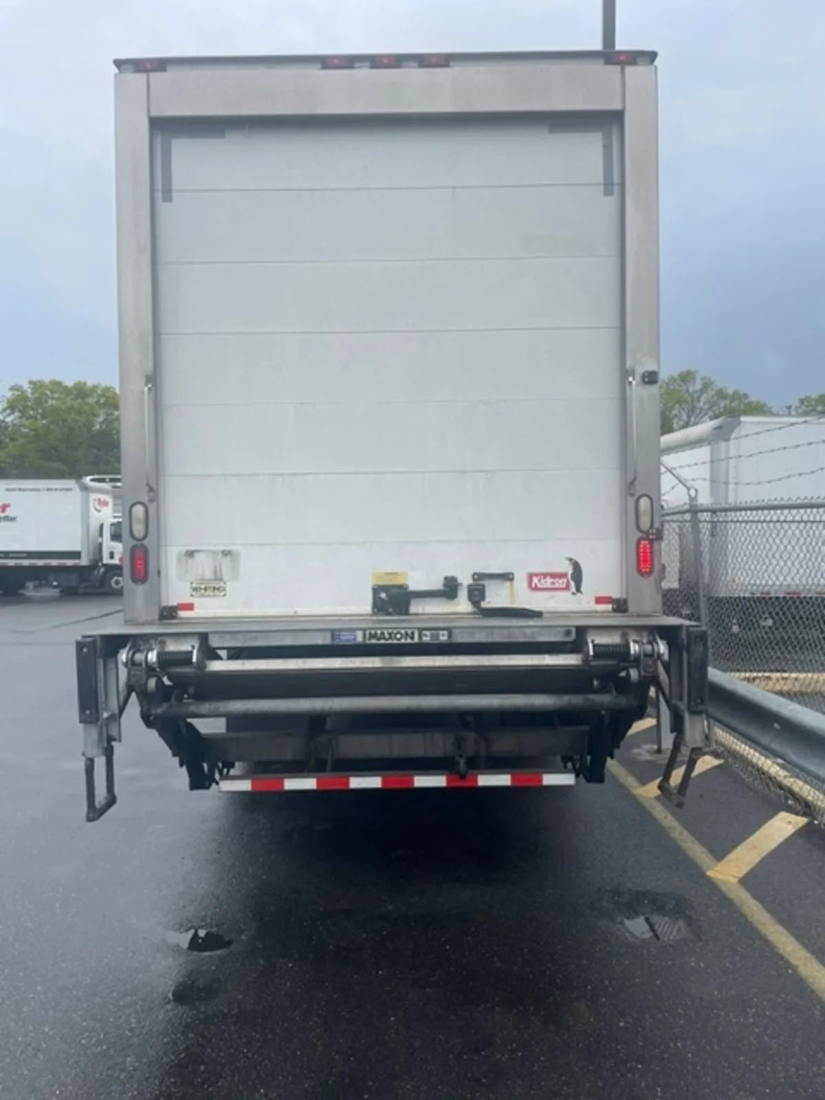 2020 Freightliner M2 106 in Farmingdale, NY — photo 5
