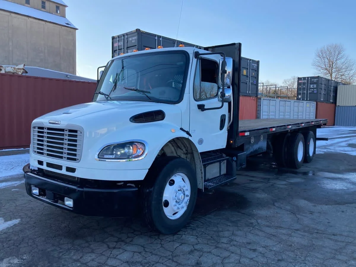 2019 Freightliner M2 106
