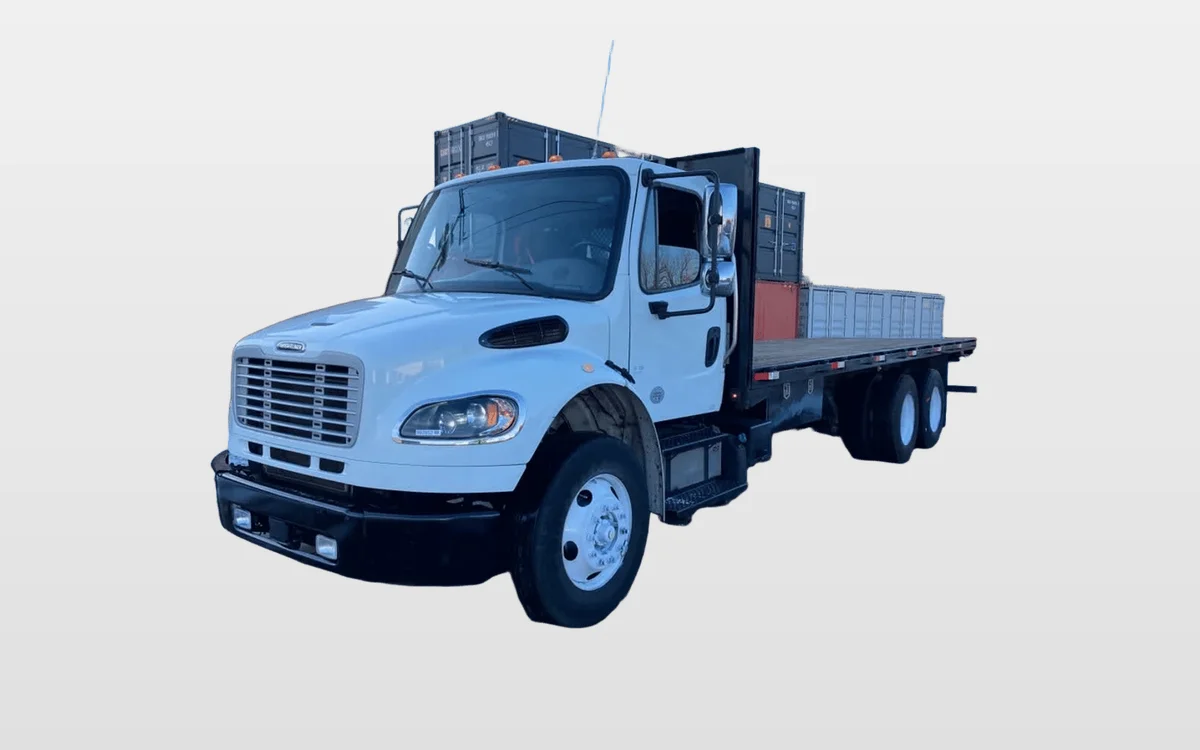 2019 Freightliner M2 106 - image 1