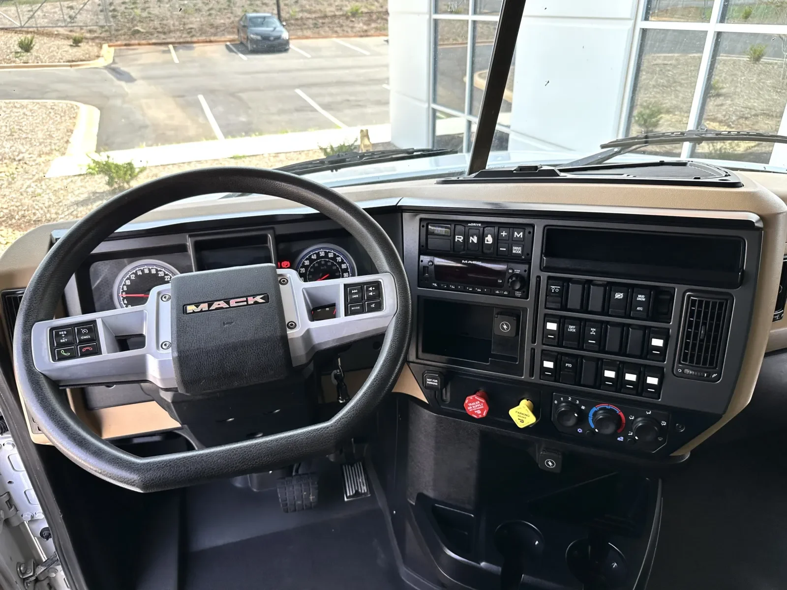 2023 Mack Granite in Greer, SC — photo 17
