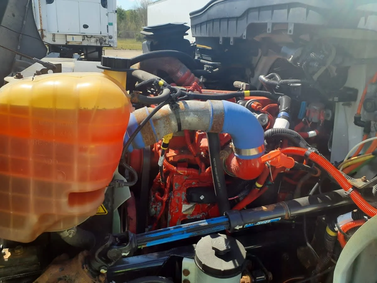 2020 International MV in Wayland, MI — photo 9