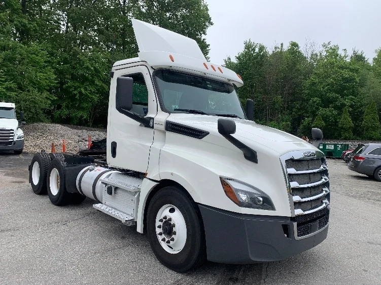 2019 Freightliner Cascadia in Norton, MA