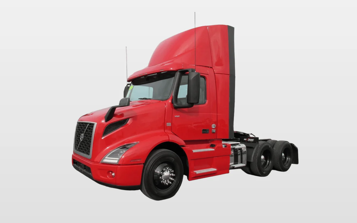 2021 Volvo - image 1