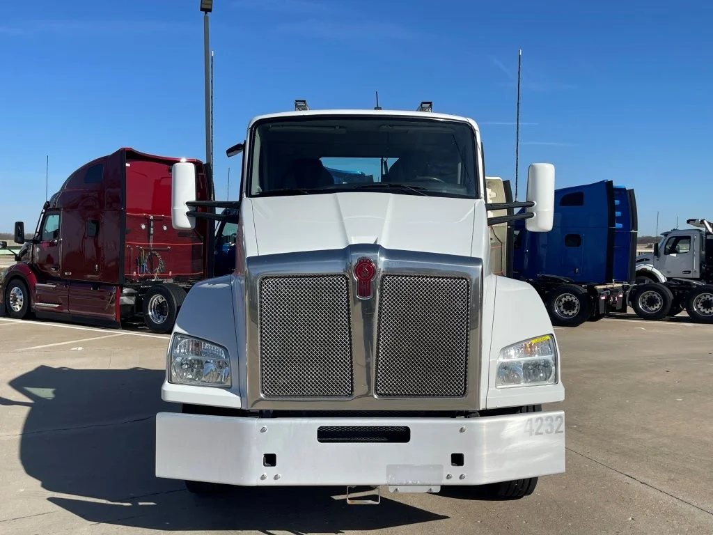 2020 Kenworth T880 - image 8