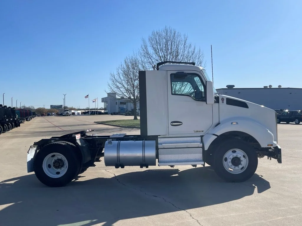 2020 Kenworth T880 - image 6