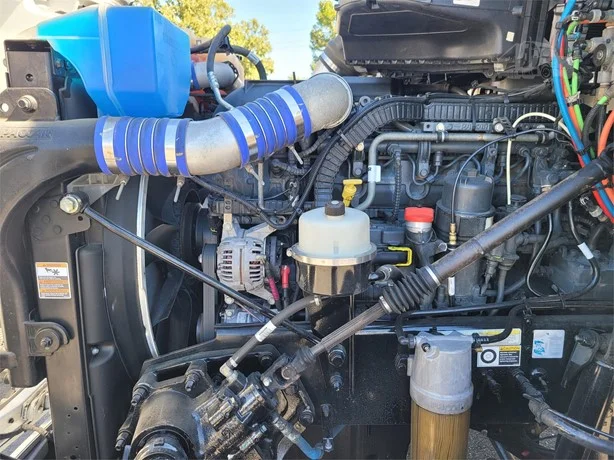 2019 Peterbilt 579 in MS — photo 11