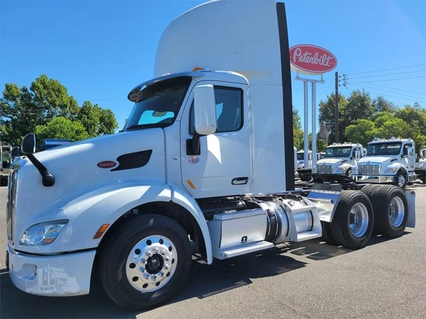 2019 Peterbilt 579