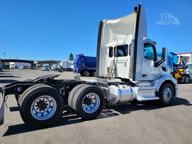 2019 Peterbilt 579 in MS — photo 3