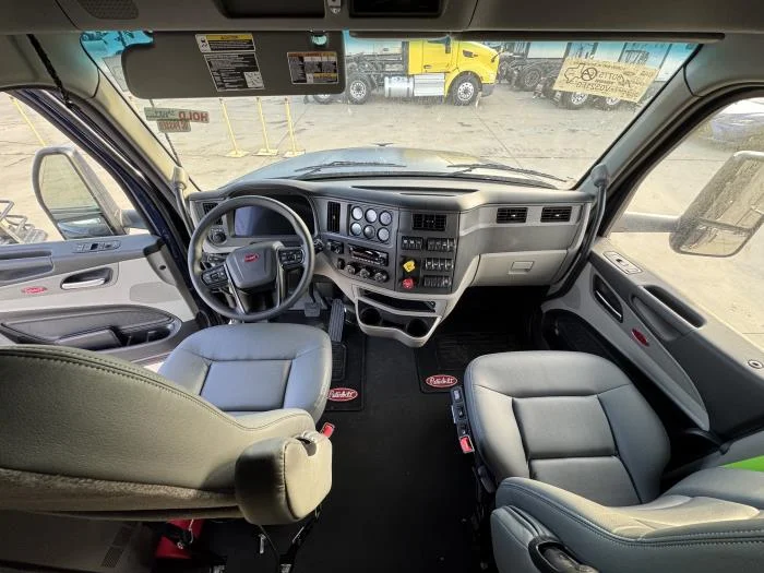 2026 Peterbilt 567 - image 13