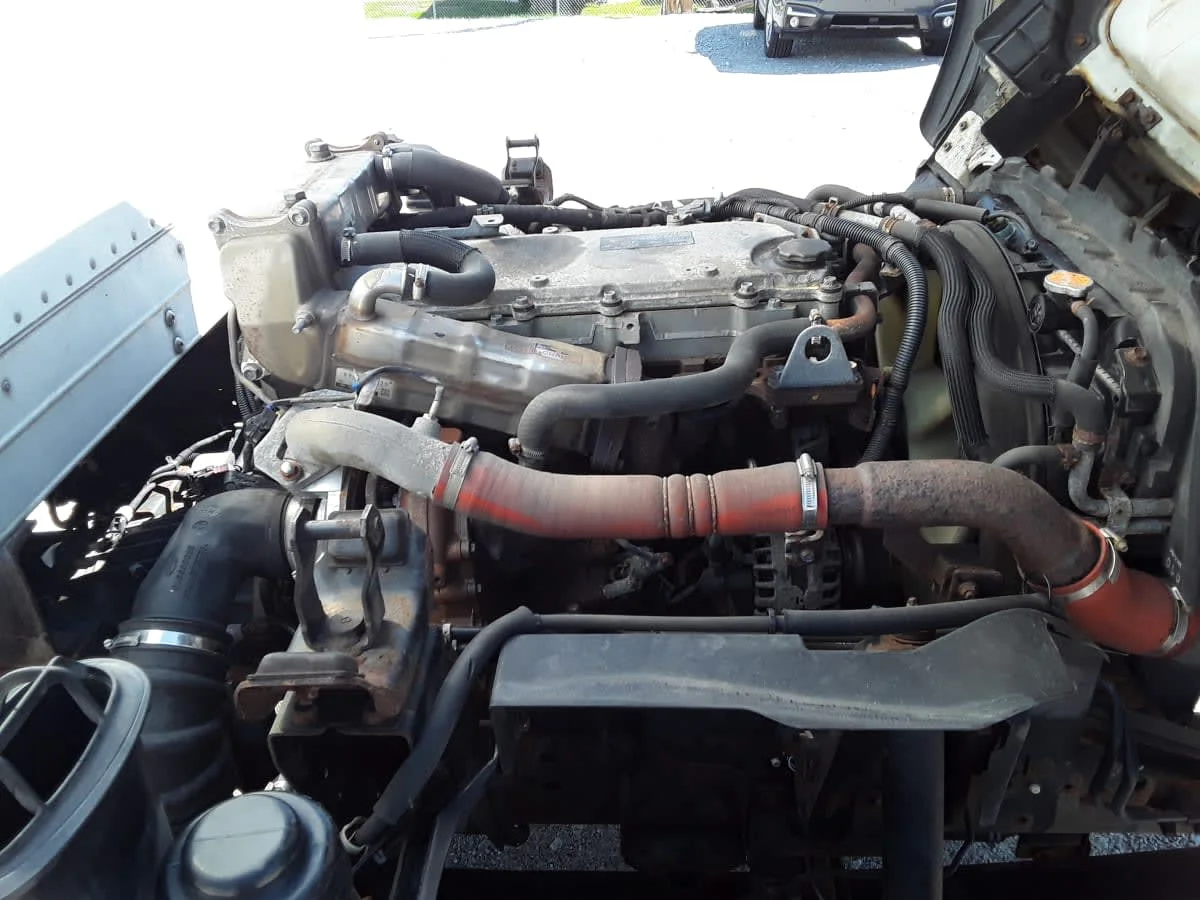 2019 Isuzu NQR in Pittsburgh, PA — photo 12