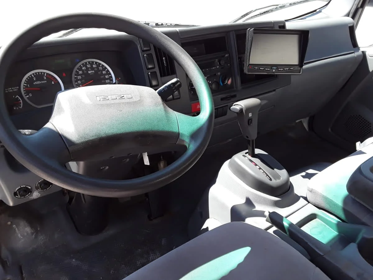 2019 Isuzu NQR in Pittsburgh, PA — photo 10