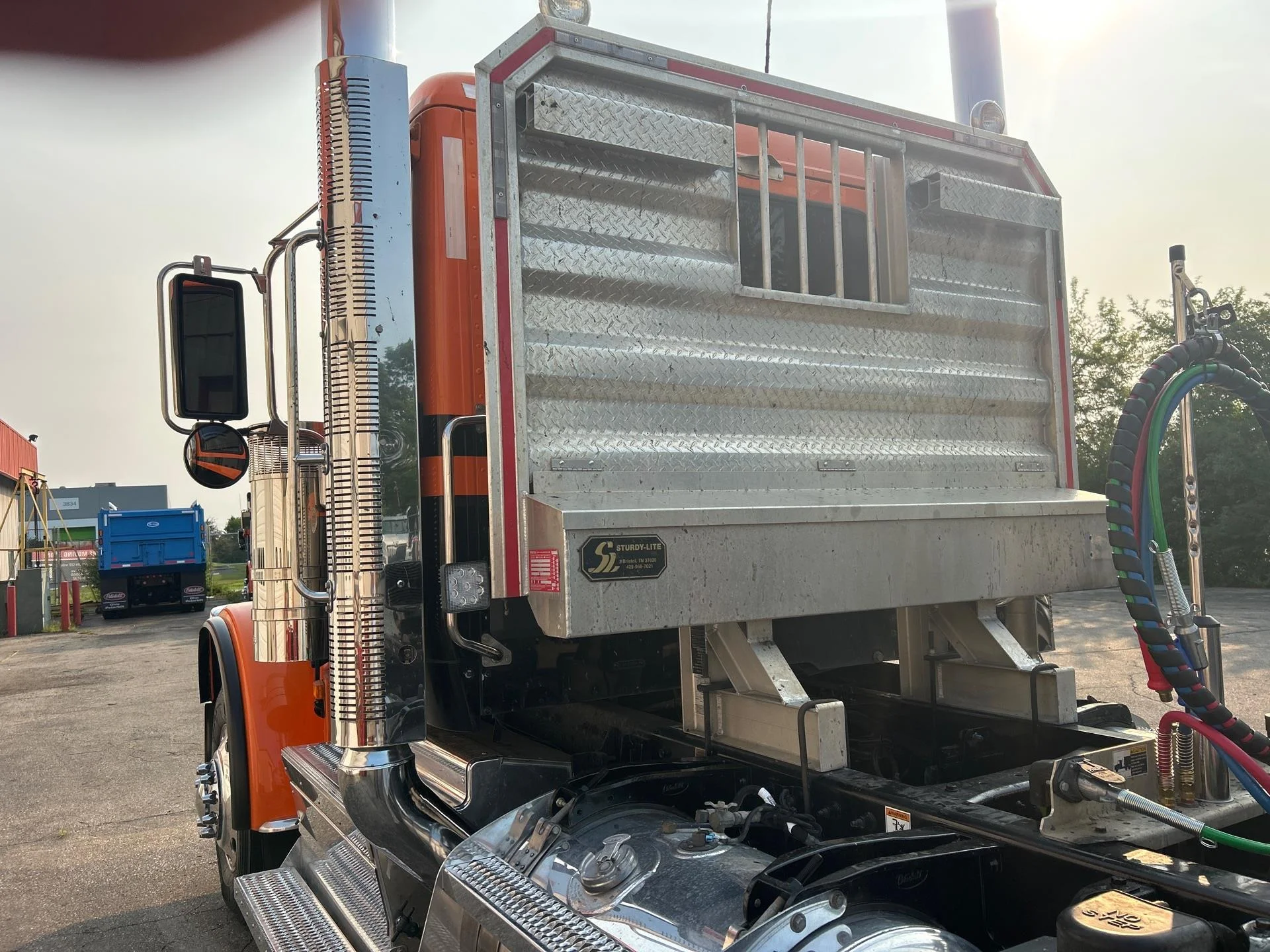 2025 Peterbilt 589 in Etna, OH — photo 8