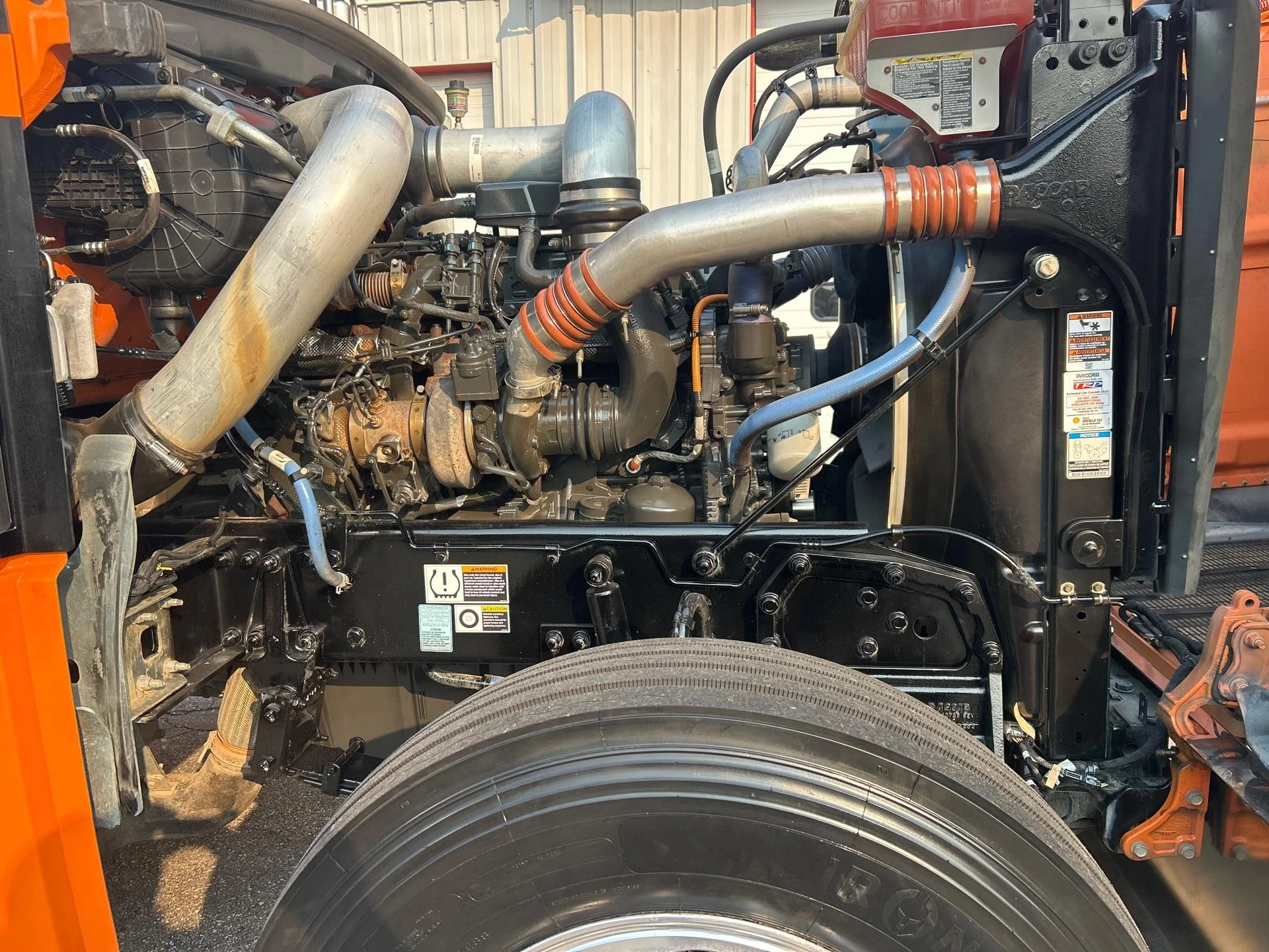 2025 Peterbilt 589 in Etna, OH — photo 11