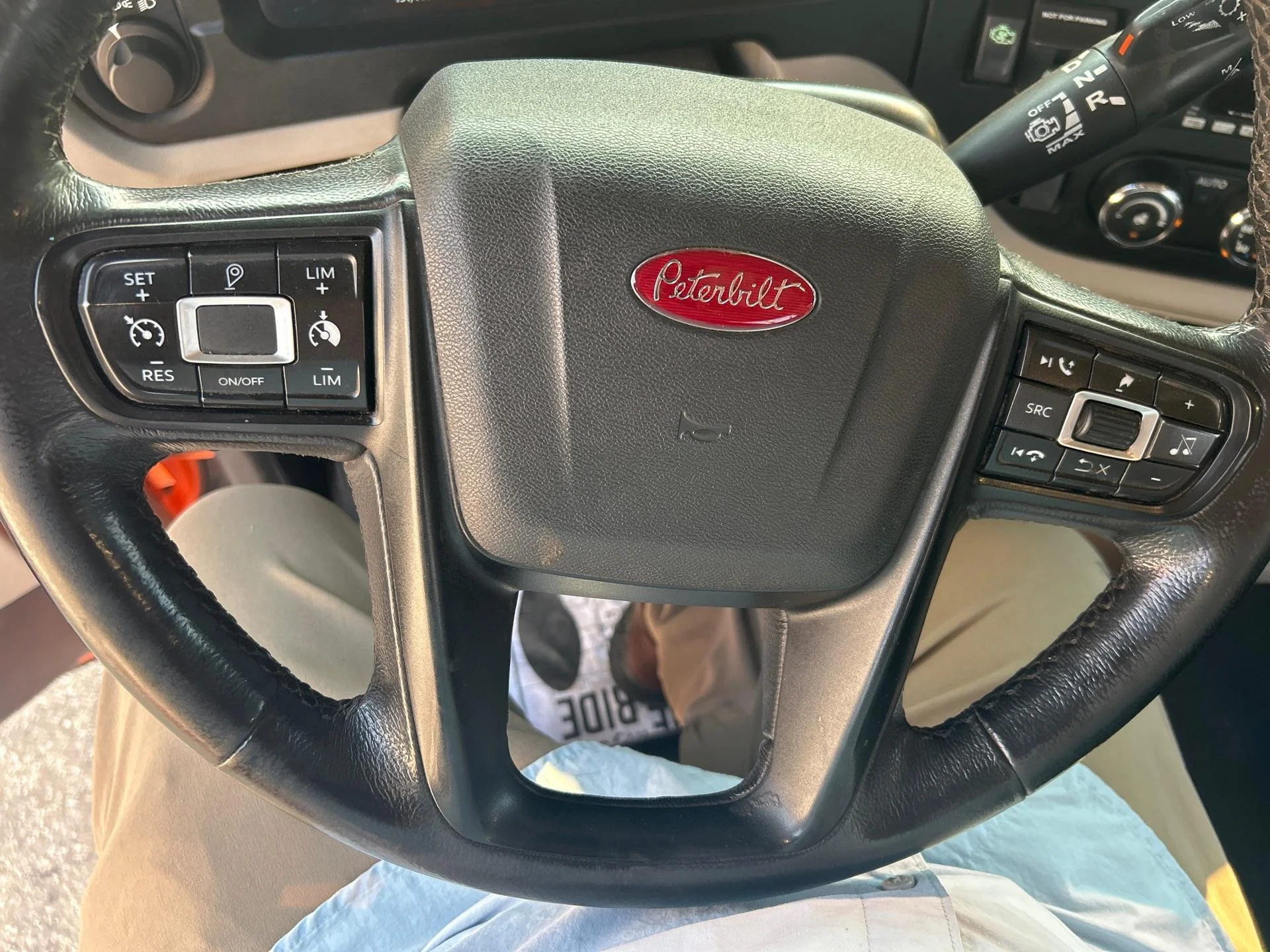 2025 Peterbilt 589 in Etna, OH — photo 19