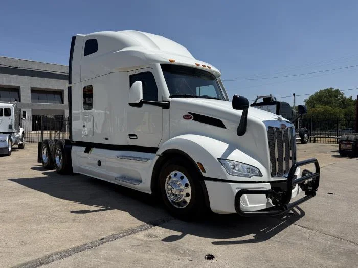 2023 Peterbilt 579 — photo 30