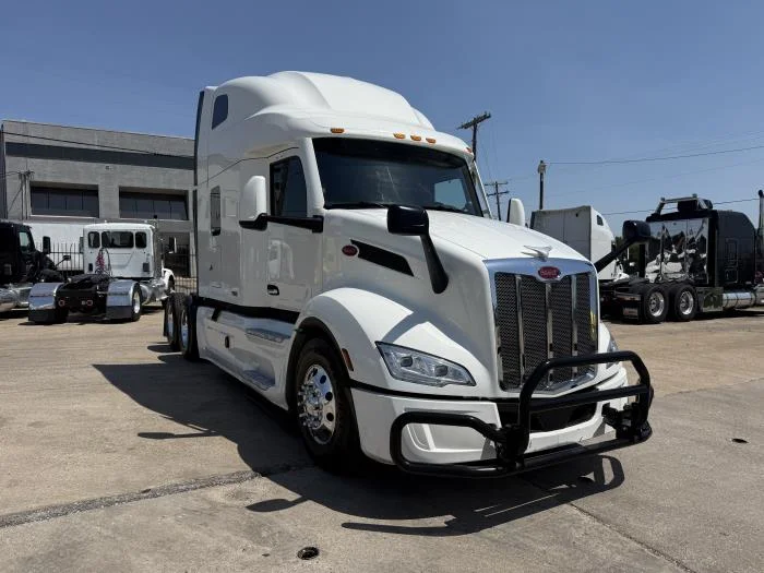 2023 Peterbilt 579 — photo 29