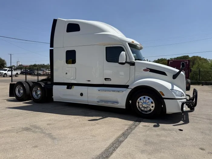 2023 Peterbilt 579 — photo 32