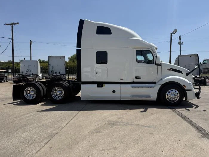 2023 Peterbilt 579 — photo 34
