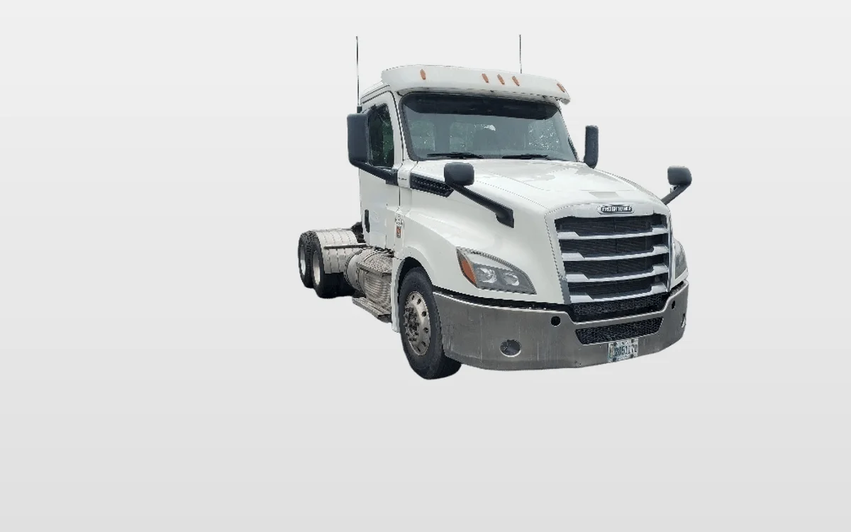 2020 Freightliner - image 1