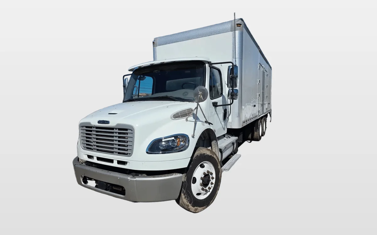 2019 Freightliner M2 106 - image 1