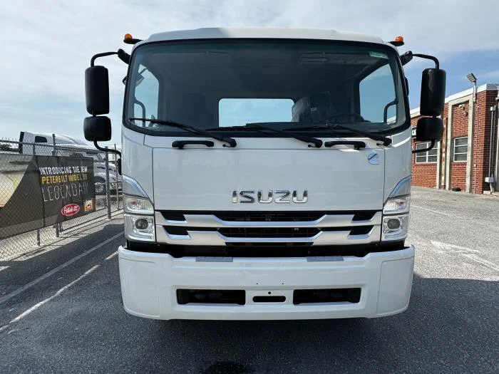 2025 Isuzu FTR in Orlando, FL — photo 7