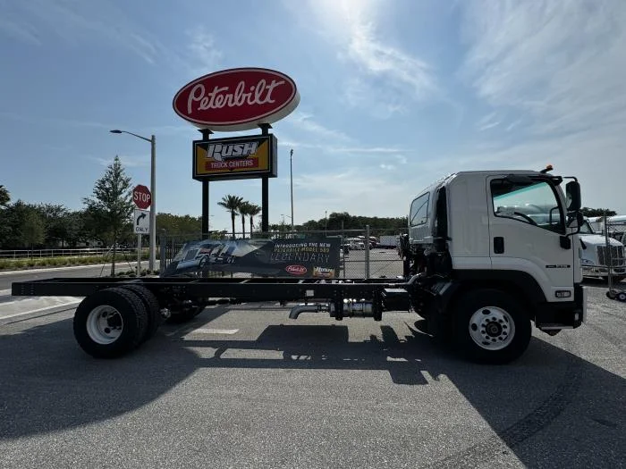 2025 Isuzu FTR in Orlando, FL — photo 5