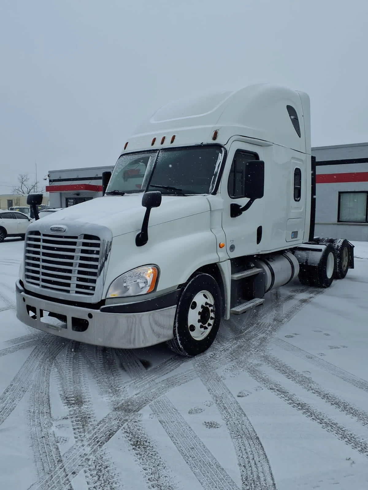 2019 Freightliner Cascadia in Cleveland, OH