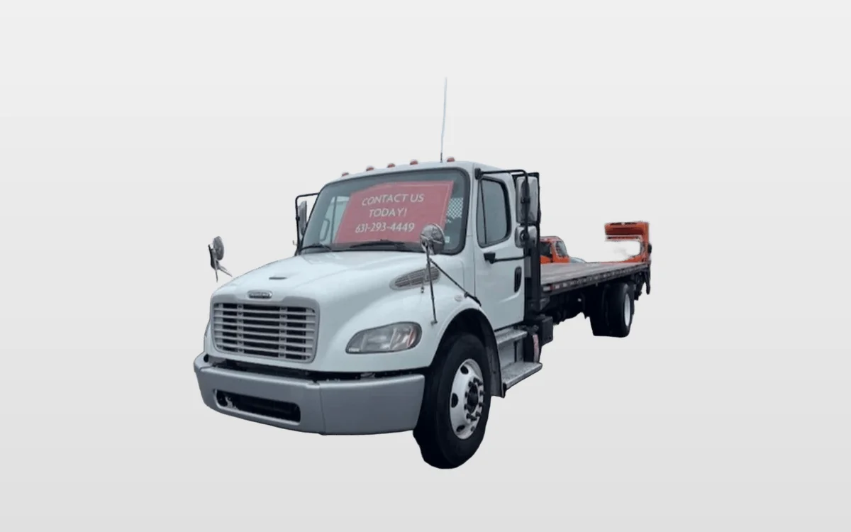 2017 Freightliner M2 106 - image 1