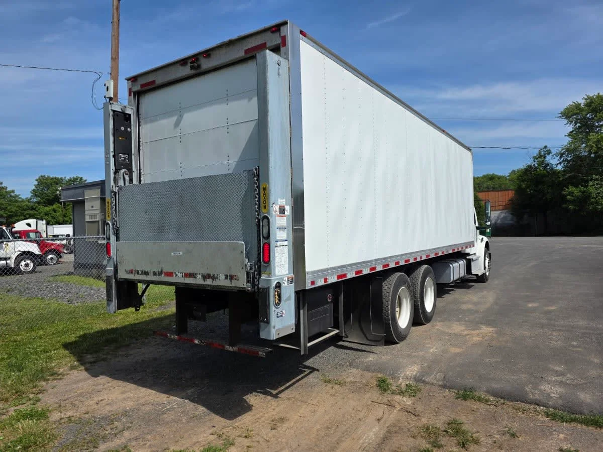 2020 Freightliner M2 106 in Allentown, PA — photo 4