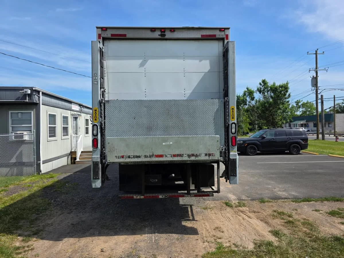 2020 Freightliner M2 106 in Allentown, PA — photo 5