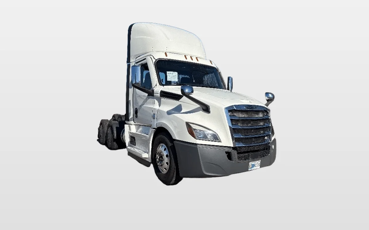 2020 Freightliner - image 1