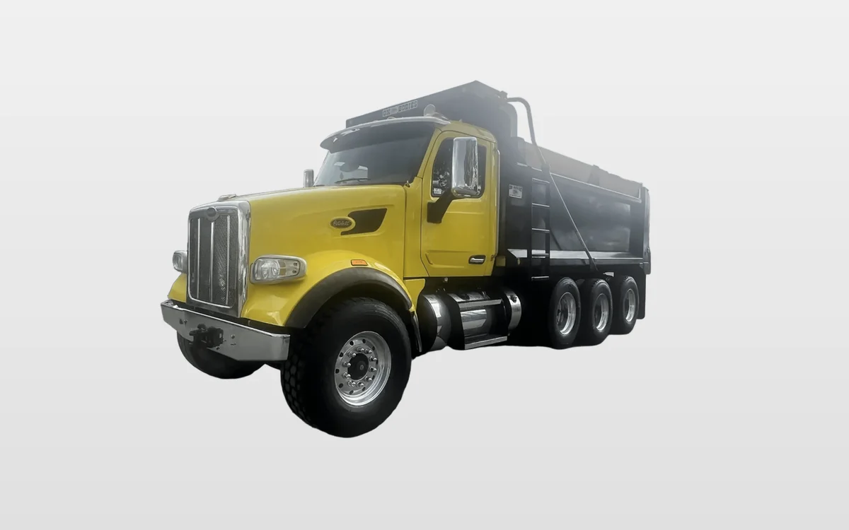 2017 Peterbilt 567 - image 1