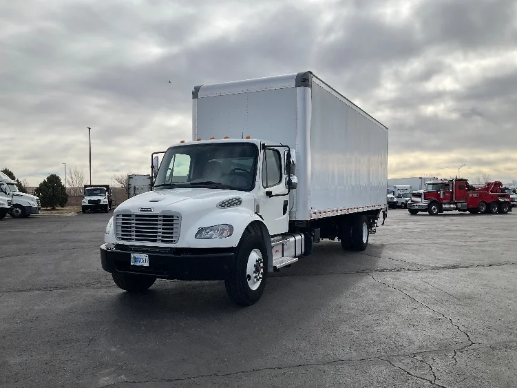 2022 Freightliner M2 106 - image 3