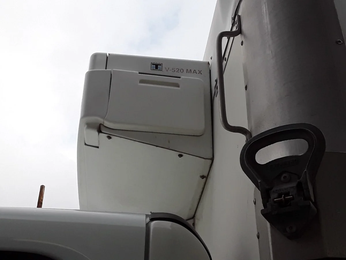 2018 Freightliner M2 106 - image 9