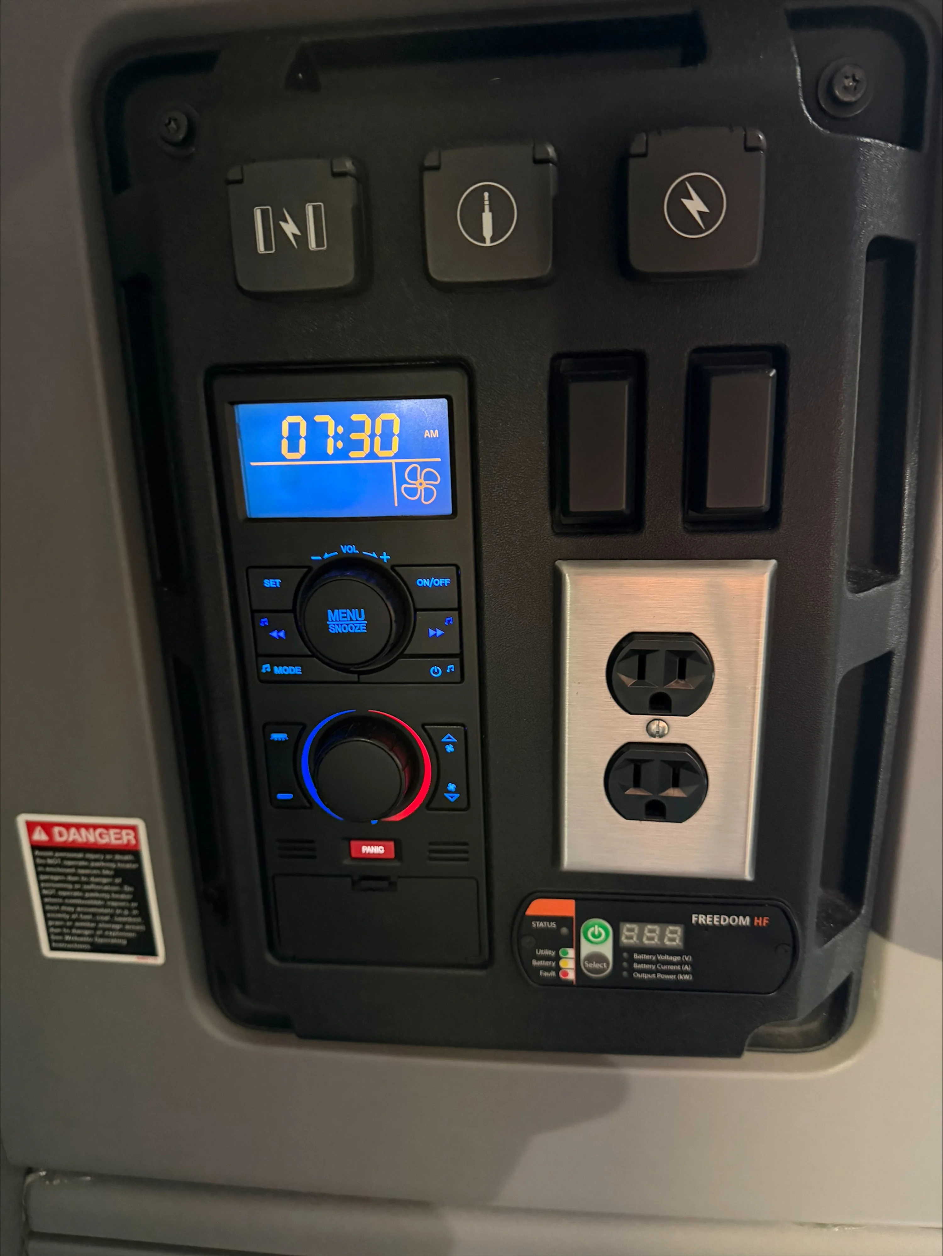 2019 Mack Anthem in SAVANNAH, GA — photo 14