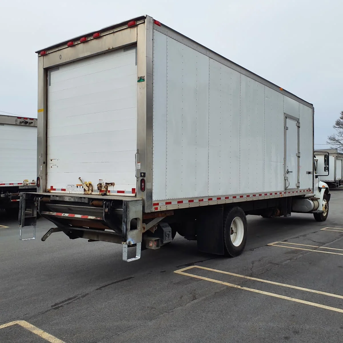 2018 International 4300 in Norwood, MA — photo 4