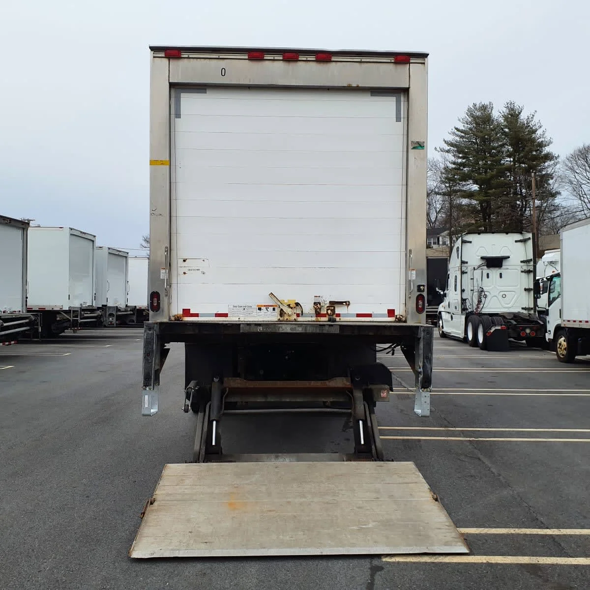 2018 International 4300 in Norwood, MA — photo 5