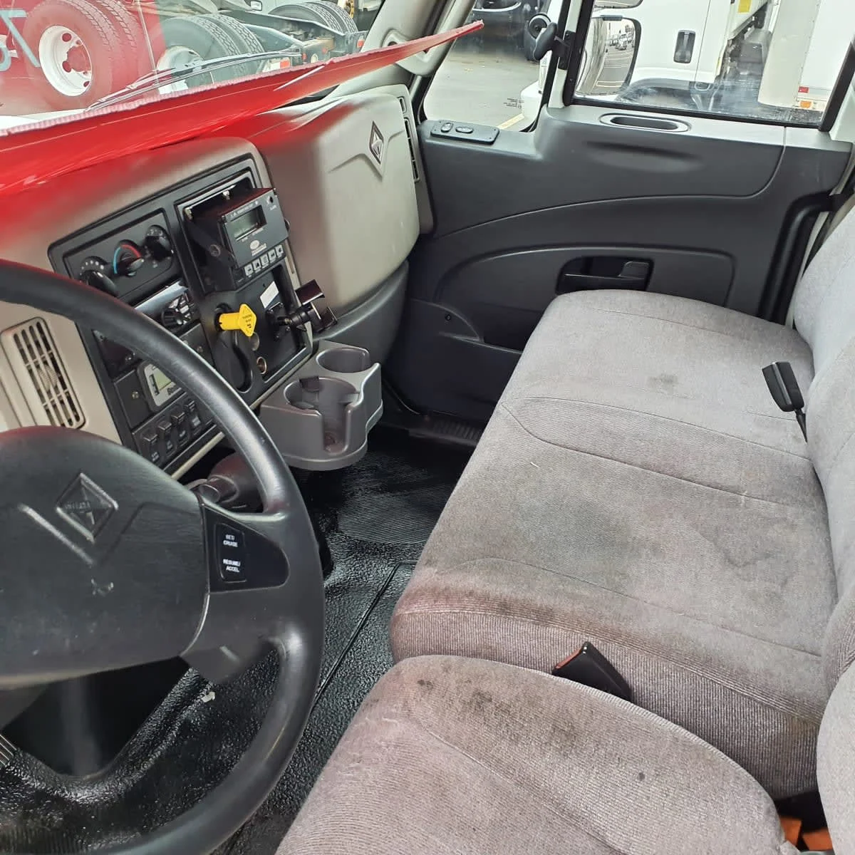 2018 International 4300 in Norwood, MA — photo 8
