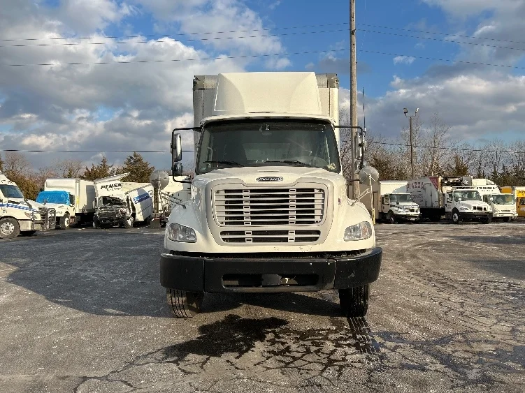 2021 Freightliner M2 112 in Indianapolis, IN — photo 2
